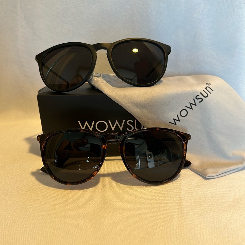 Women’s sunglasses. 2 pair Wowsun.